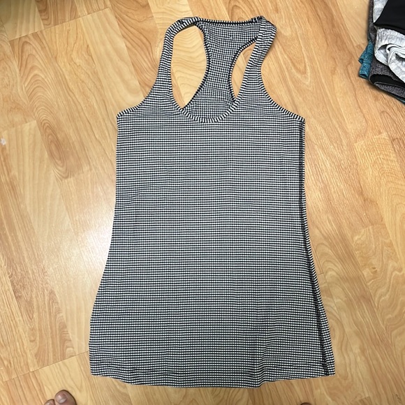 Lululemon cool racerback tank top - size 6 - Picture 1 of 2